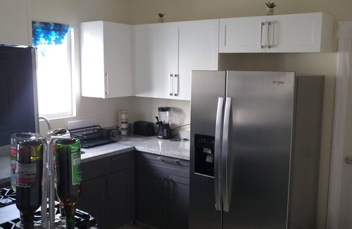 Lucea House | Family-friendly villa - 5 mins from the beach!