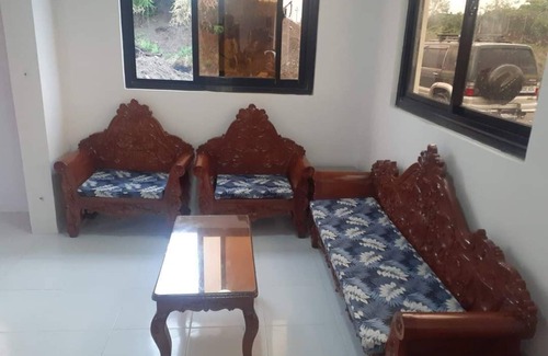 Pasuquin Villa | Family House to enjoy by the beach
