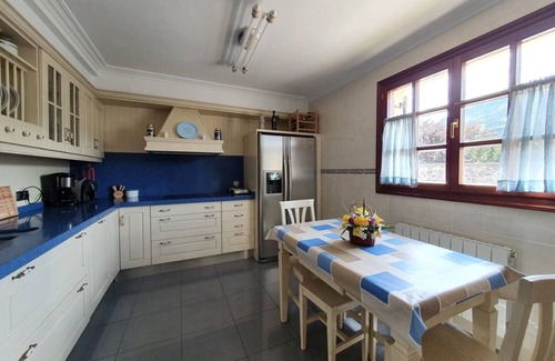 Orduna House | FAMILY HOUSE WITH GARDEN IN ORDUÑA, NEAR THE NATURAL PARK OF GORBEA