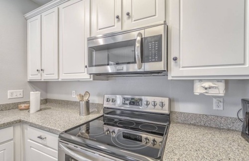 Lakeview Village House | Family Oasis Heated Pool + Pond View 4BR 2.5BA