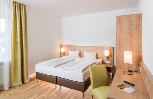 Doebriach House | Family room "Großglockner Superior" - Hotel zur Post 3*Superior - Yours