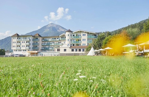 Achenkirch House | Family suite Dagobert (summer) - Familienparadies Sporthotel Achensee