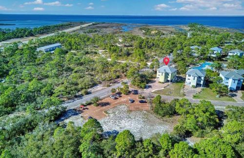 Plantation House | Family Tides
