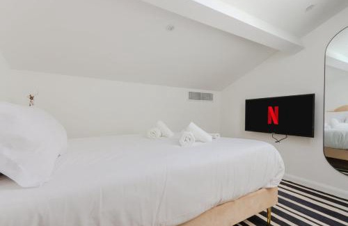 Quartier du Port Apartment | Fancy 3BR Duplex Near Nice Port & Old Town | By Airnest