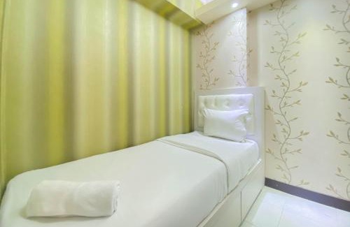Depok Apartment | Fancy and Nice 2BR at Cinere Resort Apartment By Travelio