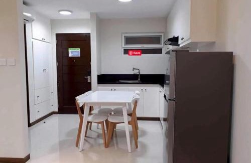 Malabanias Apartment | Fantastic condo in boutique La Grande resort