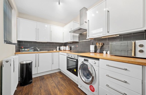 Manchester House | Fantastic, modern 3 bedroom house in West Didsbury. Close to all amenities.