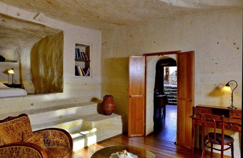 Urgup House | Fantasy Cave House with Garden