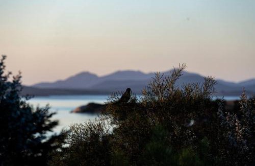 Lady Barron House | Faraway on Flinders Island
