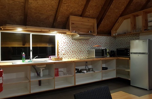 Teahupoo House | Fare Apetahi in a wooded park of 15,000 m2