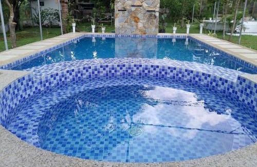 Amadeo House | Farm 110 Resort