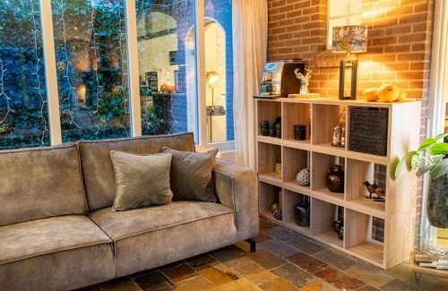 Steenderen House | Farm Stay Near Bronkhorst