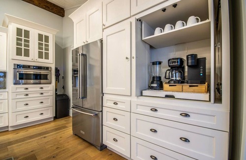 Rolla House | Farm View/Pool/FirePit/PS4/85"TV