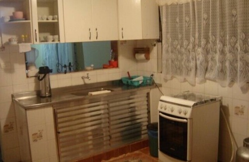 Porto Feliz House | Farm with pool, barbecue, field football, snooker, t. m., p/30 people.