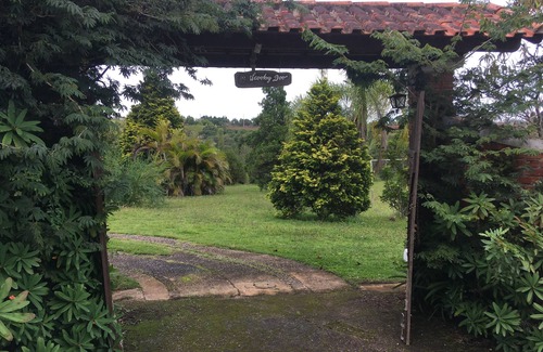 Ibiuna House | Farm with swimming pool, soccer field, near the Wine Route, Haras and Fishing