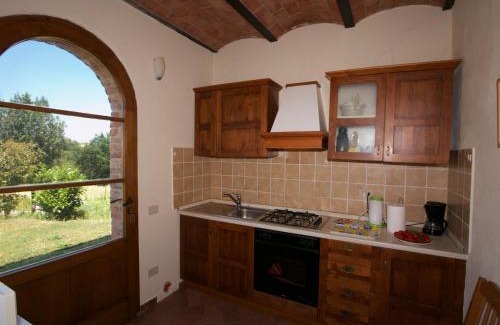 Torre A Castello House | Farmhouse in Tuscany near Siena's Charm