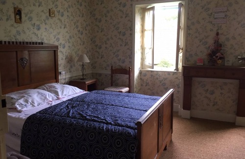 Crocq Other | Farmhouse in great calm, not attached
