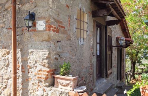 Castelfranco di Sopra House | Farmhouse in Castelfranco Piandiscò with Garden