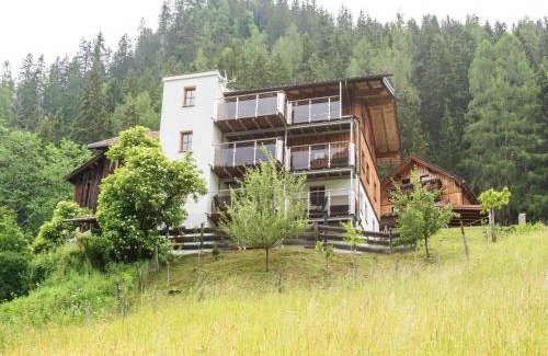 Tobadill Apartment | Farmhouse in Tobadill with Mountain Views