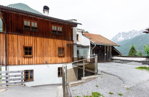 Tobadill Apartment | Farmhouse in Tobadill with Mountain Views