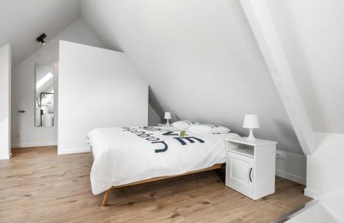Alken House | Farmhouse including studio with Garden