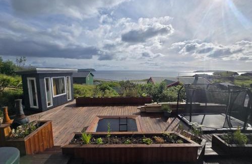 Hoyvik Villa | FaroeGuide seaview villa and apartment