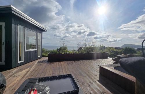 Hoyvik Villa | FaroeGuide seaview villa and apartment