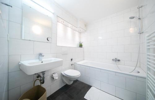 Dusseldorf Old Town Apartment | Favorite Stays -Suite and More - Altstadt