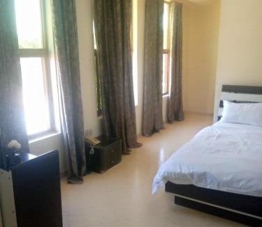 Bariadi Hotel | Favoured Hotel