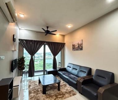 Downtown Kota Kinabalu Apartment | Fayyadh Loft IMAGO