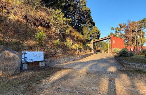 Pedra Bela House | Fazenda com 3 espaços independentes - 10 suítes com PISCINA, 4 suítes com JACUZZI ou Chalé romântico com JACUZZI - Wi-Fi 400MB Lagos e Cavalos