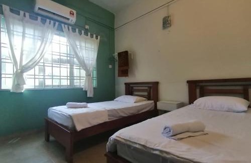 Kampung Sura Masjid Hotel | FBS Inn Dungun