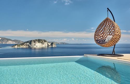 Marathias House | Feather Suite (Sea View, Private Pool)