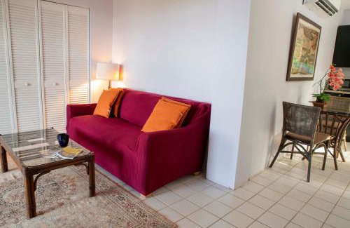 Tibbett's Turn Apartment | Featherstone Downstairs Apartment, Cayman Brac