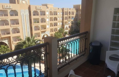Chott Mariem Apartment | Featuring pool views, the apartment located2-minute walk from Chott Mariem beach