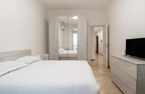 Municipio 1 Apartment | Febe Apartment by Wonderful Italy