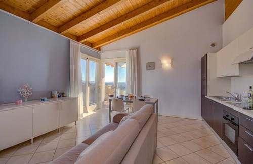 Manerba del Garda Apartment | Fedra: with lake view balcony naer to the lake