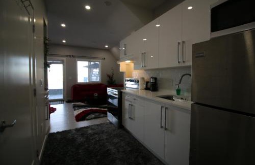 Chestermere House | Feel at home in Chestermere