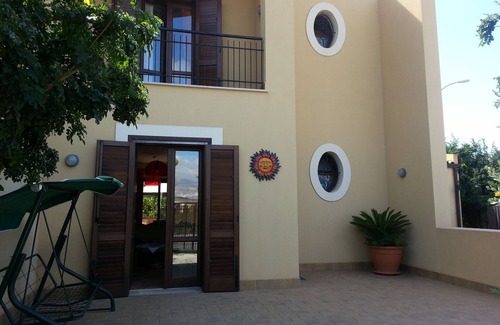Valderice Villa | Feeling good in Sicily!Amalia, the owner will make your stay unique