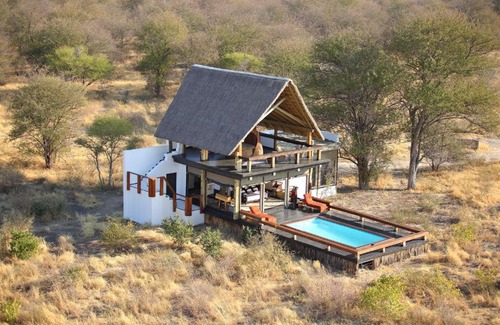 Kogu Cabin | Feline Fields The Lodge By Mantis