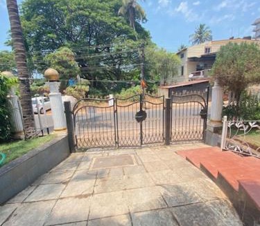 Dona Paula House | Felix Homestay Enclave