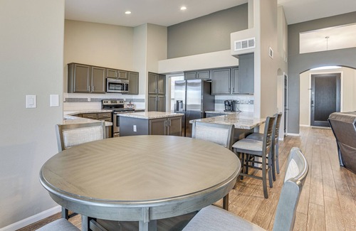 Garden Lakes House | Fenced Backyard Oasis: Pet-Friendly Avondale Home
