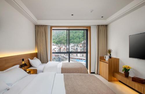 Fenghuang House | Fenghuang County Jiduo Intelligent Hotel