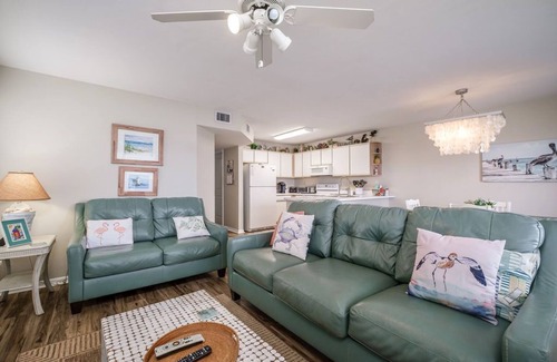 Cedar Key Condo | Fenimore Mill 1A - Pool, Hot Tub, Pet Friendly!
