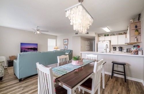 Cedar Key Condo | Fenimore Mill 1A - Pool, Hot Tub, Pet Friendly!