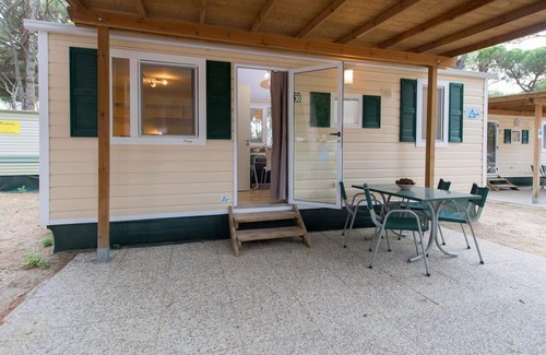 Lido di Spina House | Feriendorf Mare Pineta Giglio für 4 Personen