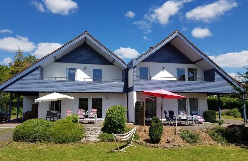 Roth House | Ferienhäuser Rhön - Haus Natalie & Haus Helene