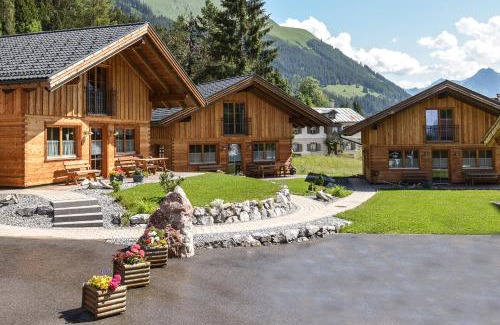 Elbigenalp Ski Chalet | Ferienhütten Lechtal Chalets