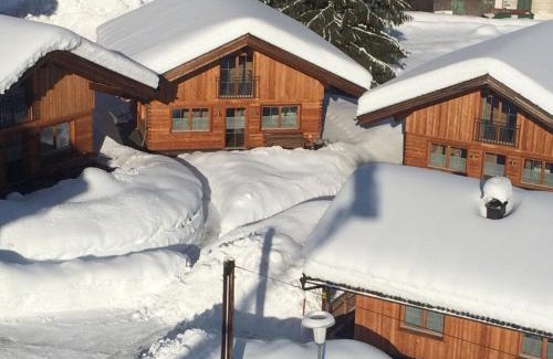 Elbigenalp Ski Chalet | Ferienhütten Lechtal Chalets