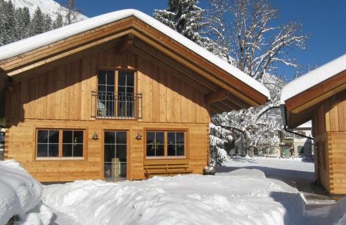 Elbigenalp Ski Chalet | Ferienhütten Lechtal Chalets